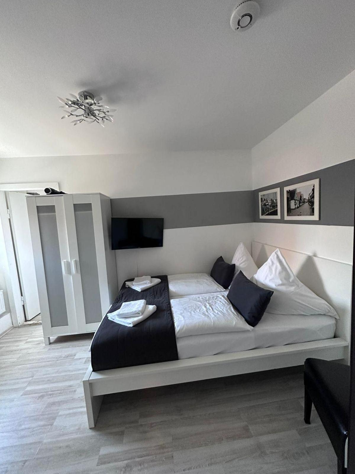 Hotel Deutscher Hof Schleswig Extérieur photo