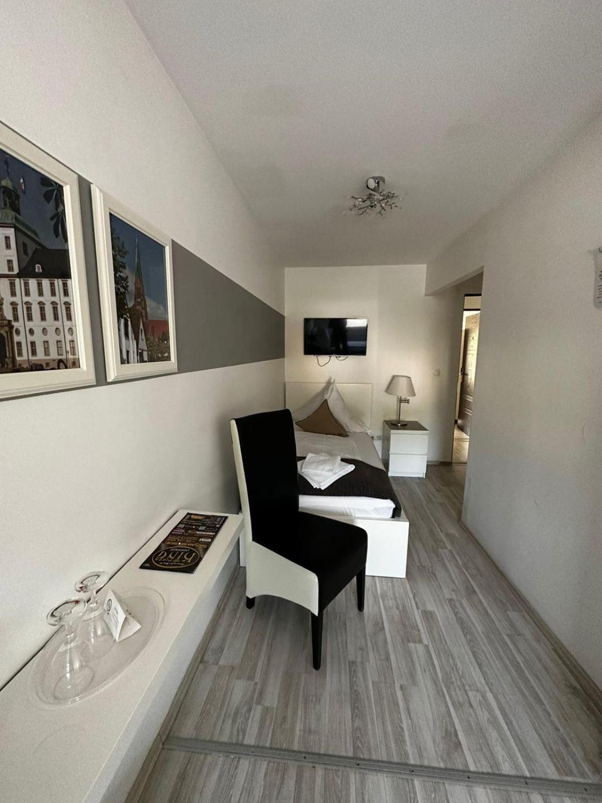 Hotel Deutscher Hof Schleswig Extérieur photo