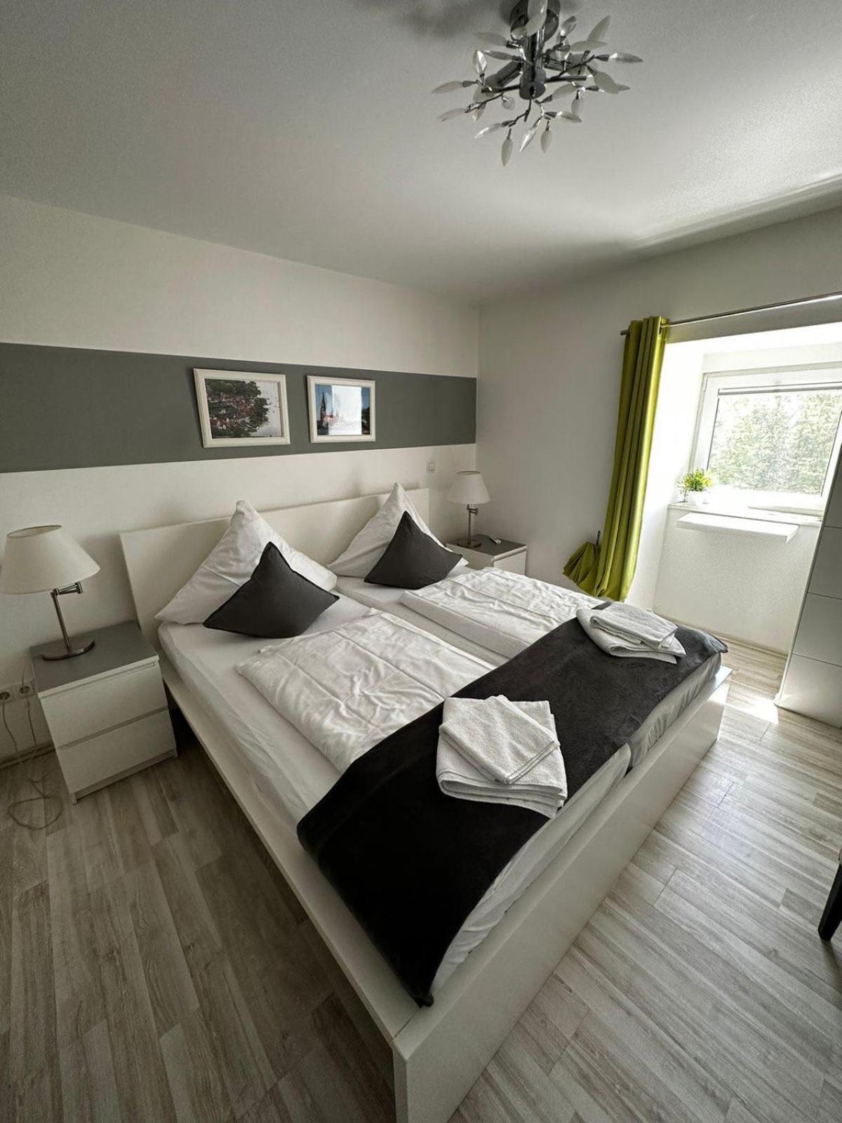 Hotel Deutscher Hof Schleswig Extérieur photo